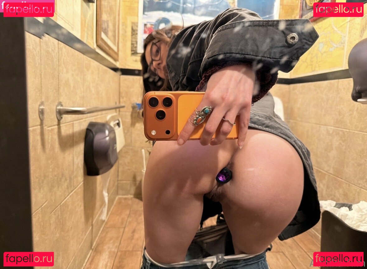 annikarim Nude Onlyfans Photo 4