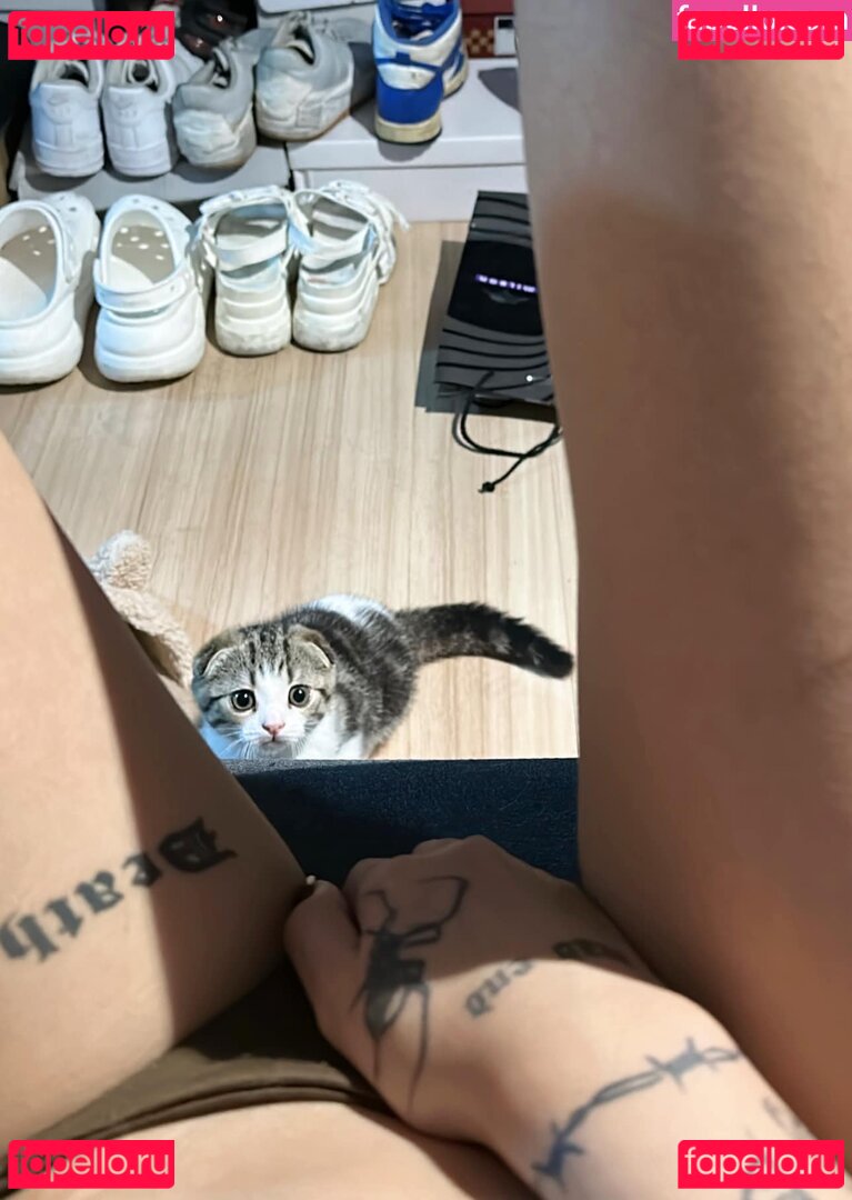 Gupgiiiiift Nude Onlyfans Photo 23