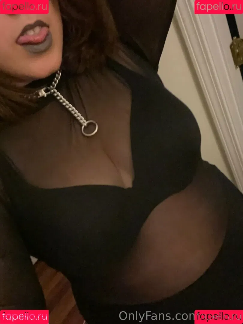 taerap Onlyfans Photo Gallery 