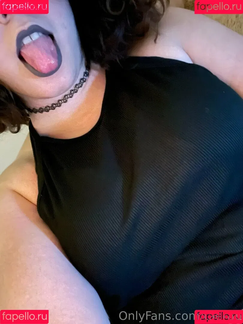 taerap Onlyfans Photo Gallery 
