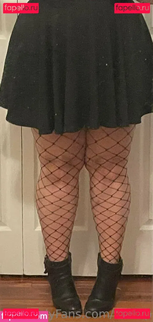 taerap Onlyfans Photo Gallery 