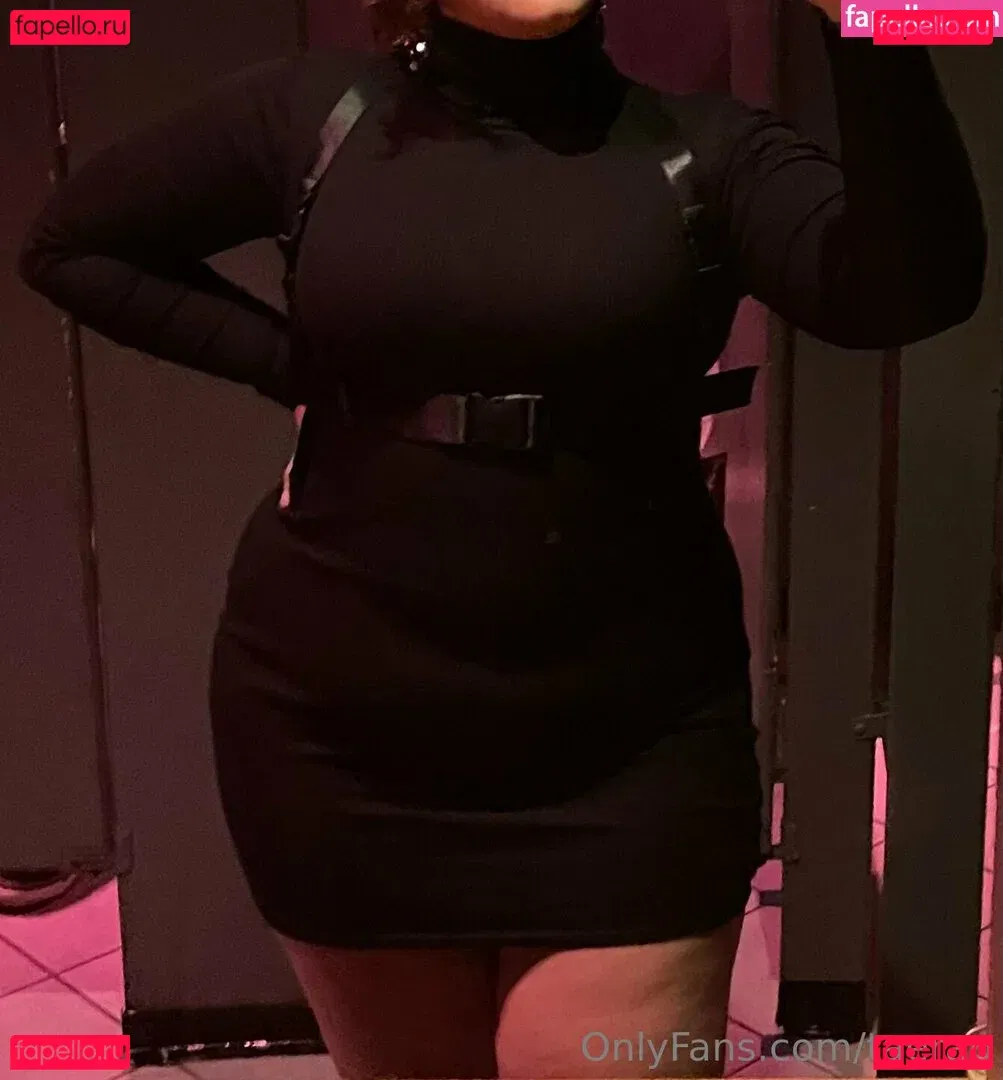 taerap Onlyfans Photo Gallery 