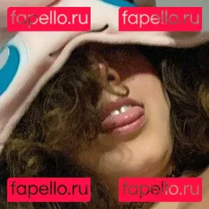 taerap Onlyfans Photo Gallery 