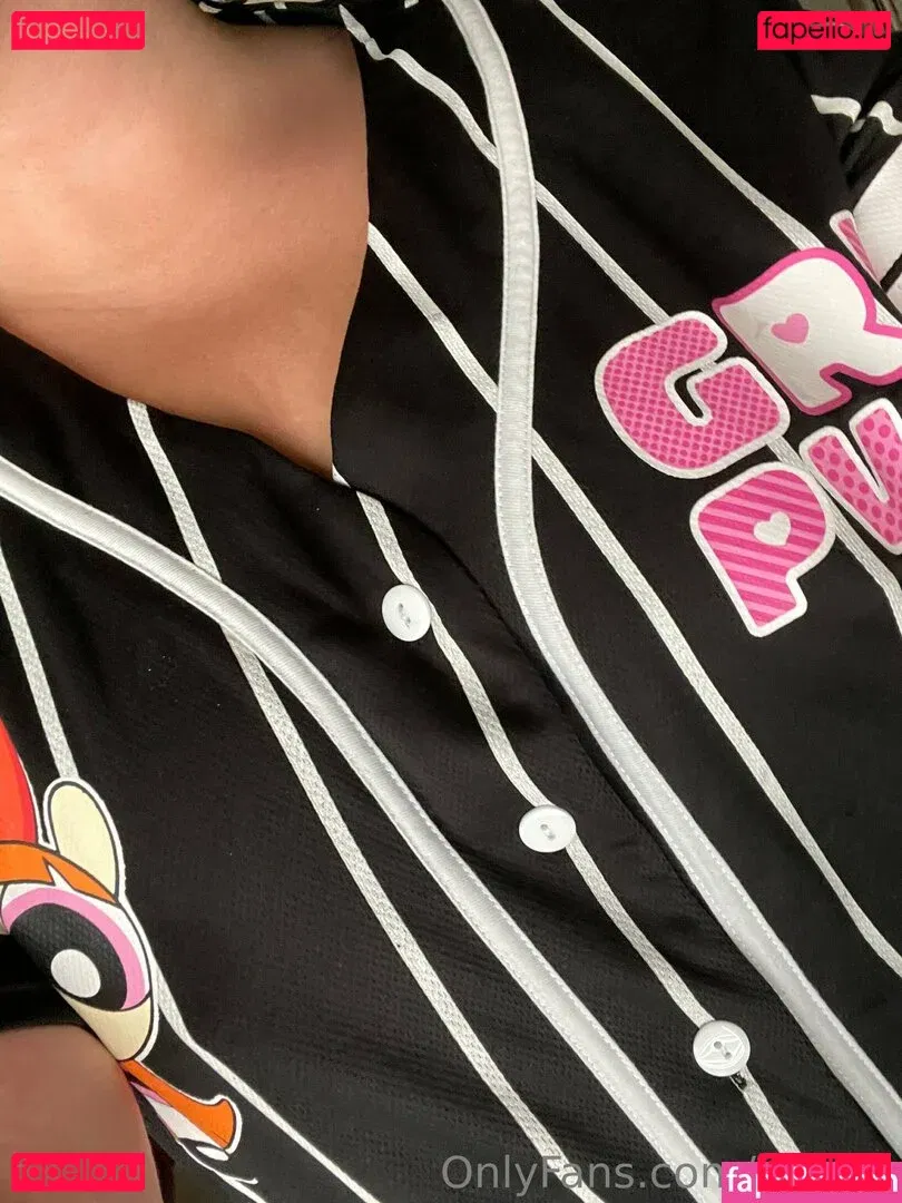 taerap Onlyfans Photo Gallery 