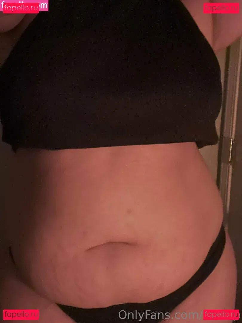 taerap Onlyfans Photo Gallery 