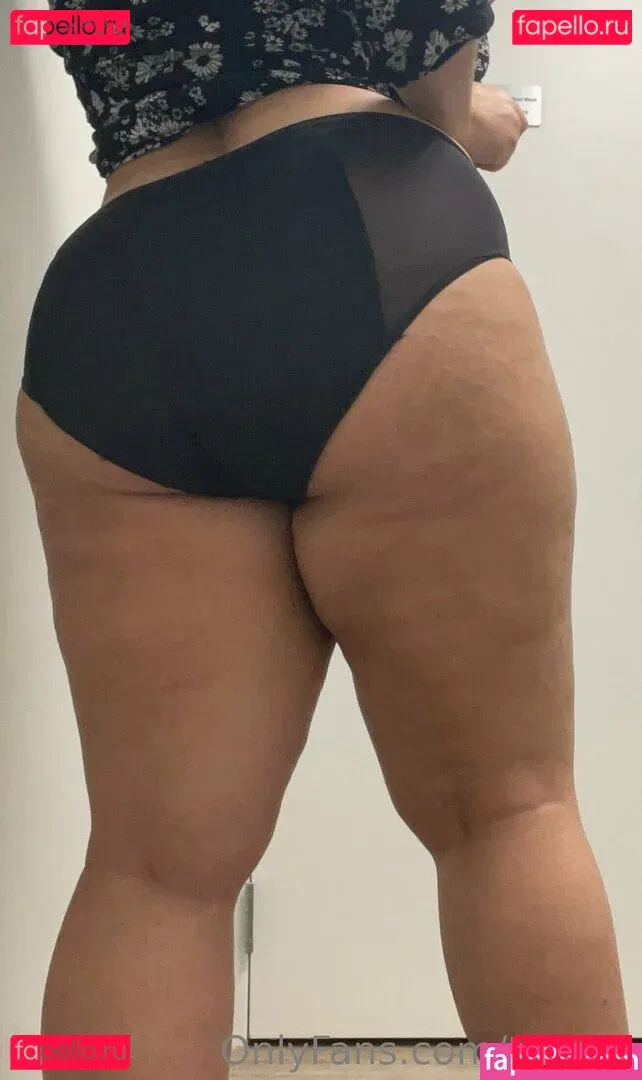 taerap Onlyfans Photo Gallery 