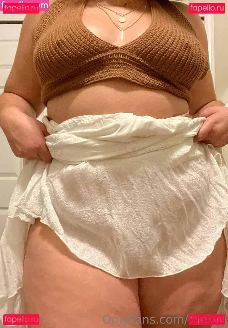 taerap Onlyfans Photo Gallery 