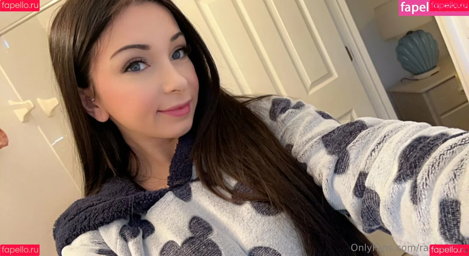 rachelrain Onlyfans Photo Gallery 