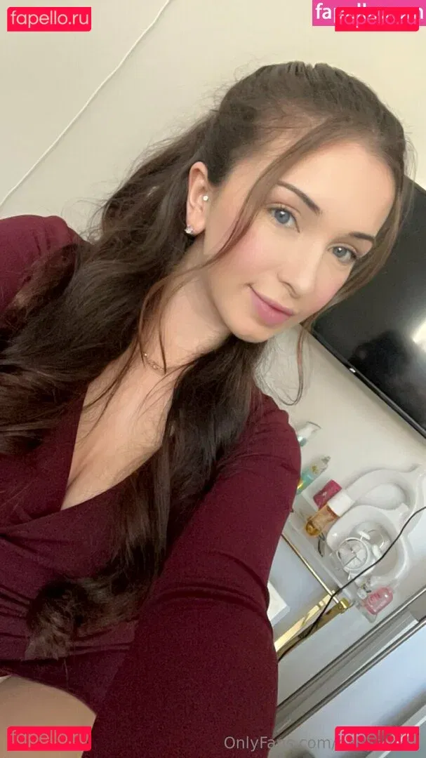 rachelrain Onlyfans Photo Gallery 