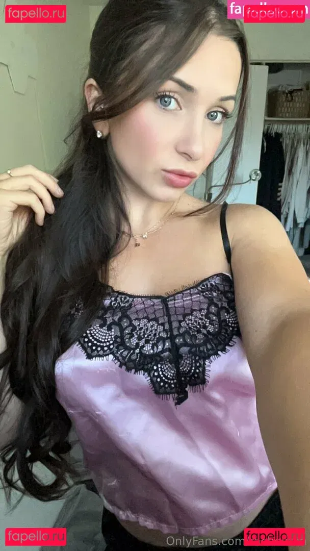 rachelrain Onlyfans Photo Gallery 