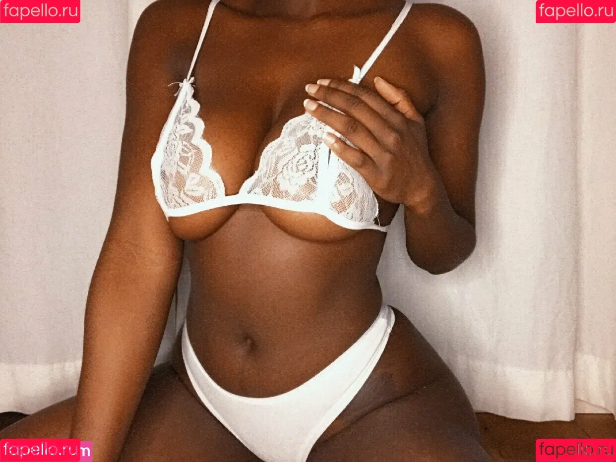 nina_natashalee Onlyfans Photo Gallery 