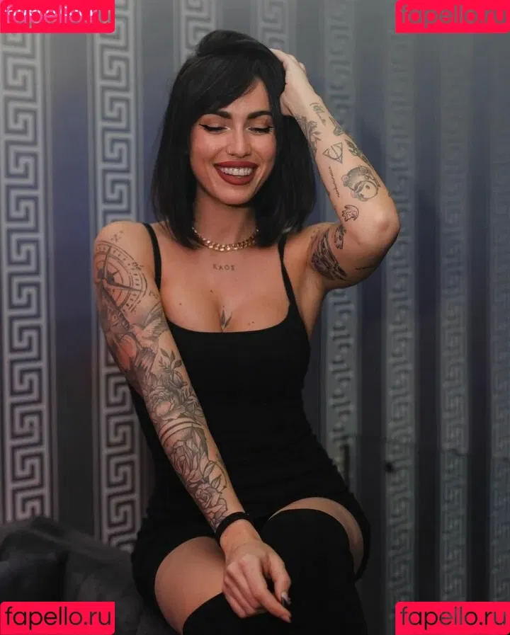 iree_c13 Onlyfans Photo Gallery 