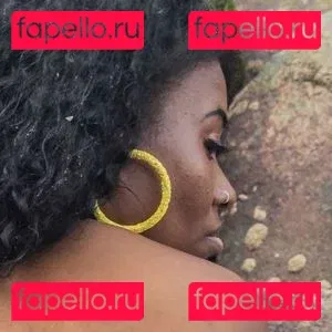 Giselle Lyne Onlyfans Photo Gallery 