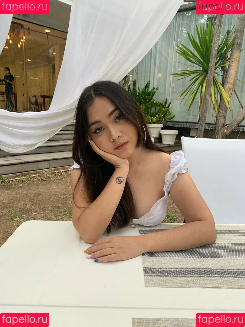 nilaxxx Onlyfans Photo Gallery 