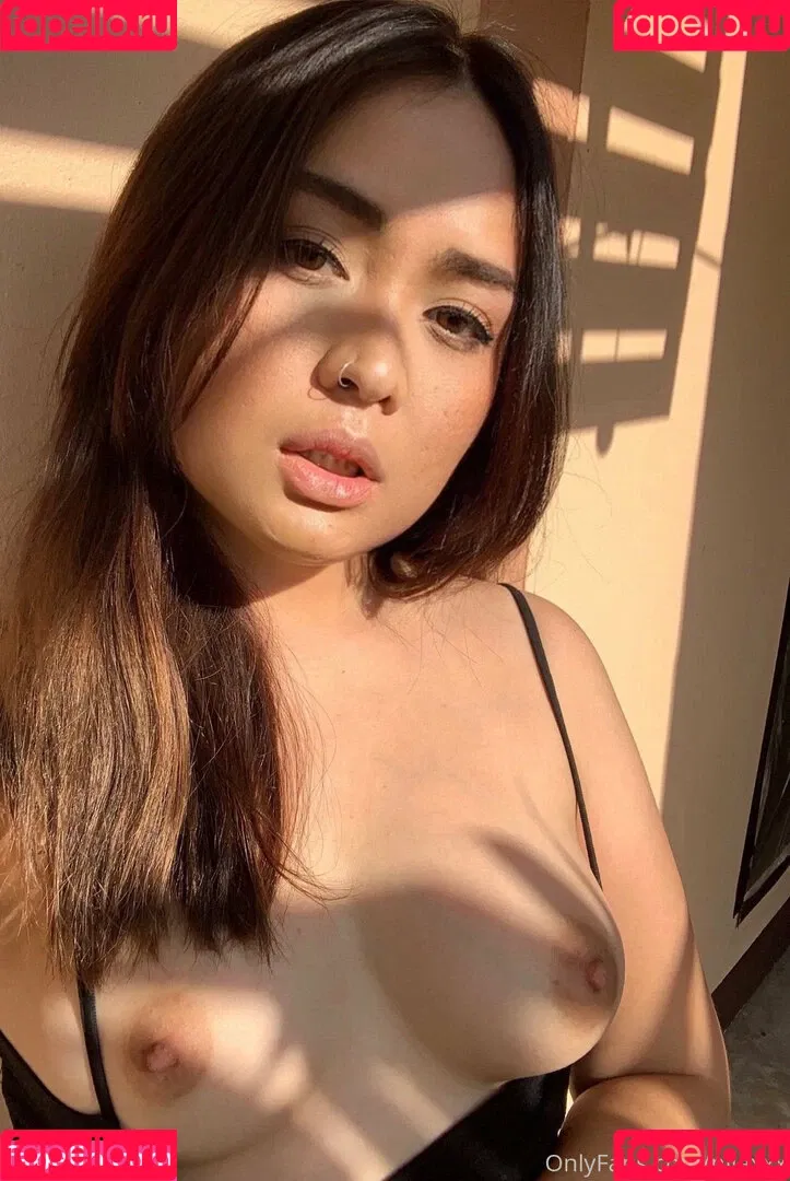 nilaxxx Onlyfans Photo Gallery 