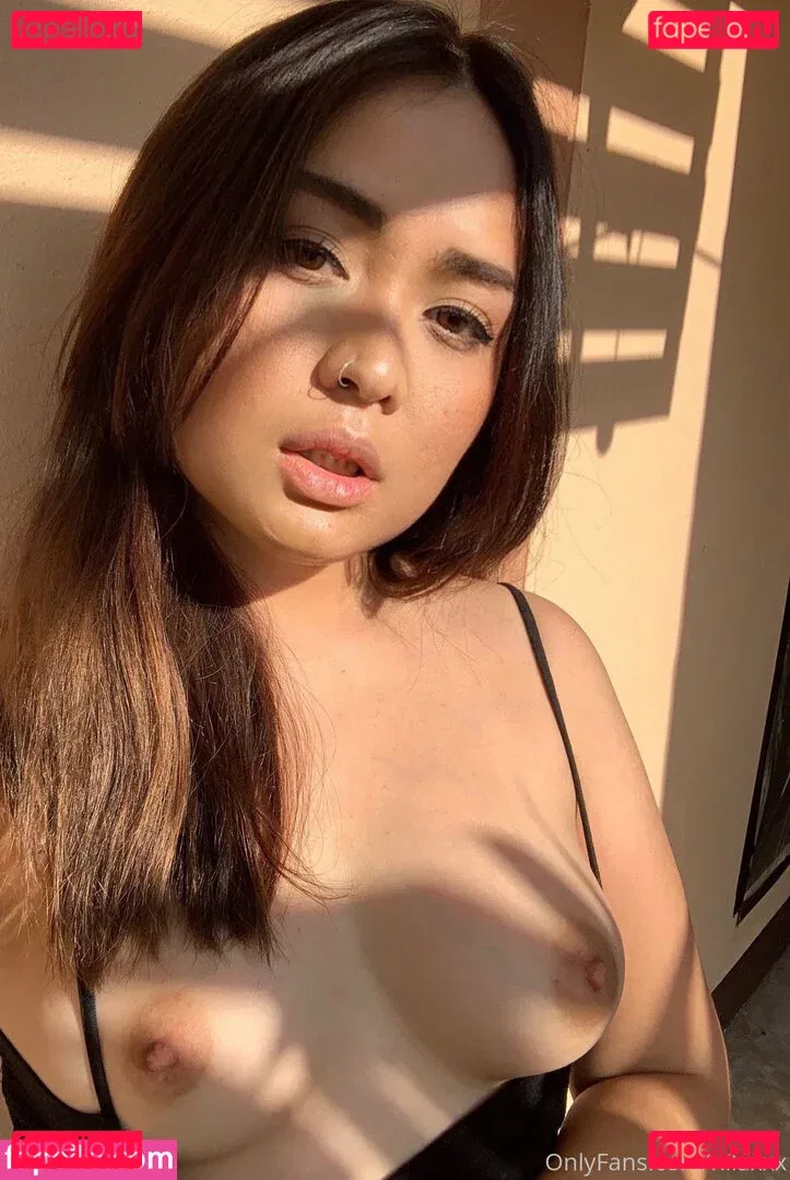 nilaxxx Onlyfans Photo Gallery 