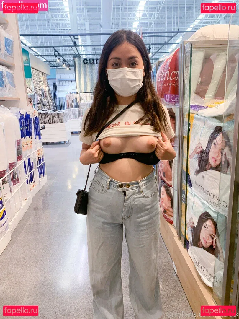 nilaxxx Onlyfans Photo Gallery 