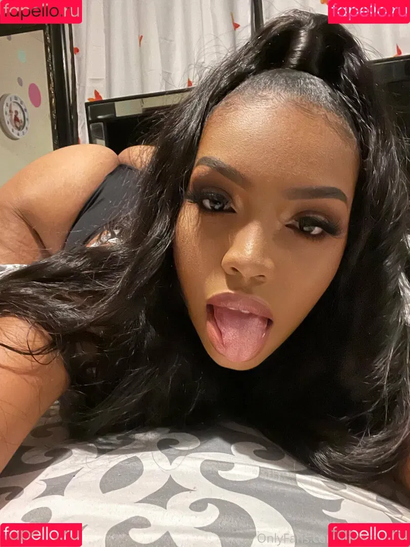 leydiitavarez Onlyfans Photo Gallery 