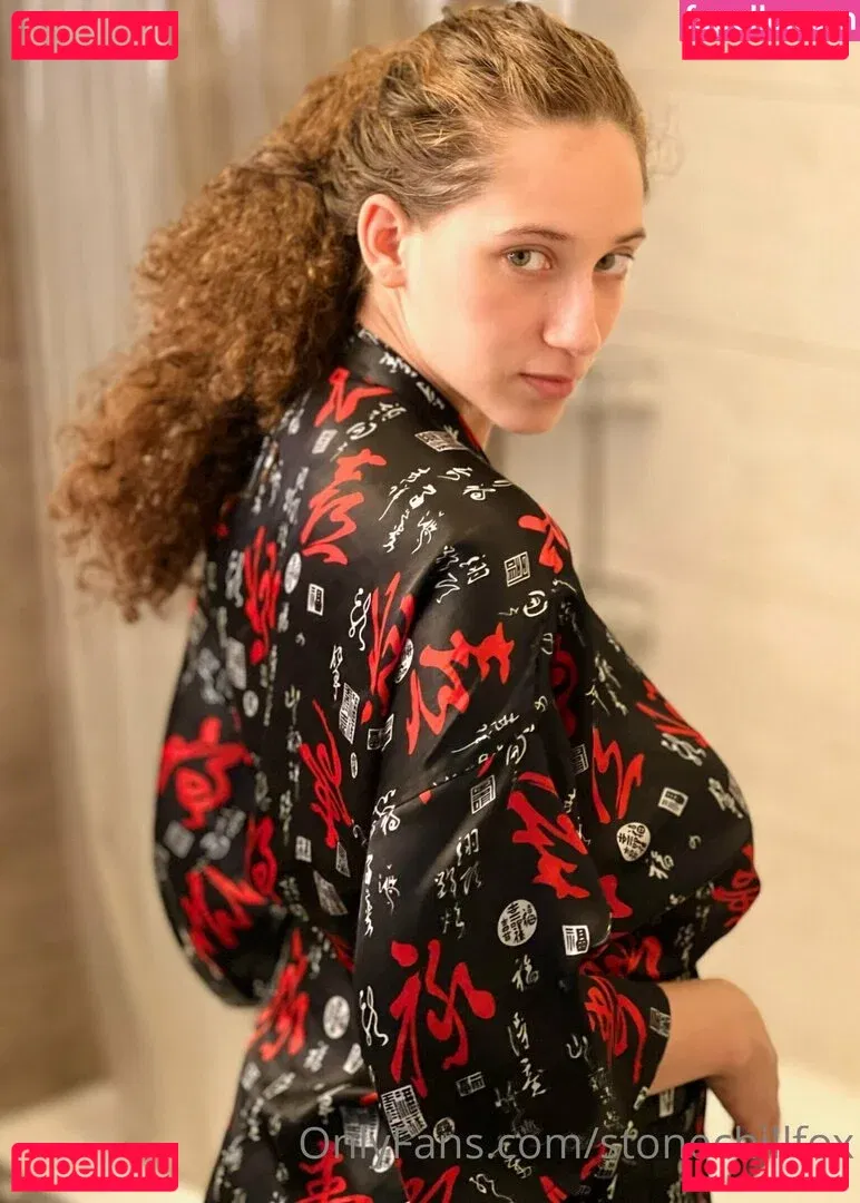 stonechillfox Onlyfans Photo Gallery 