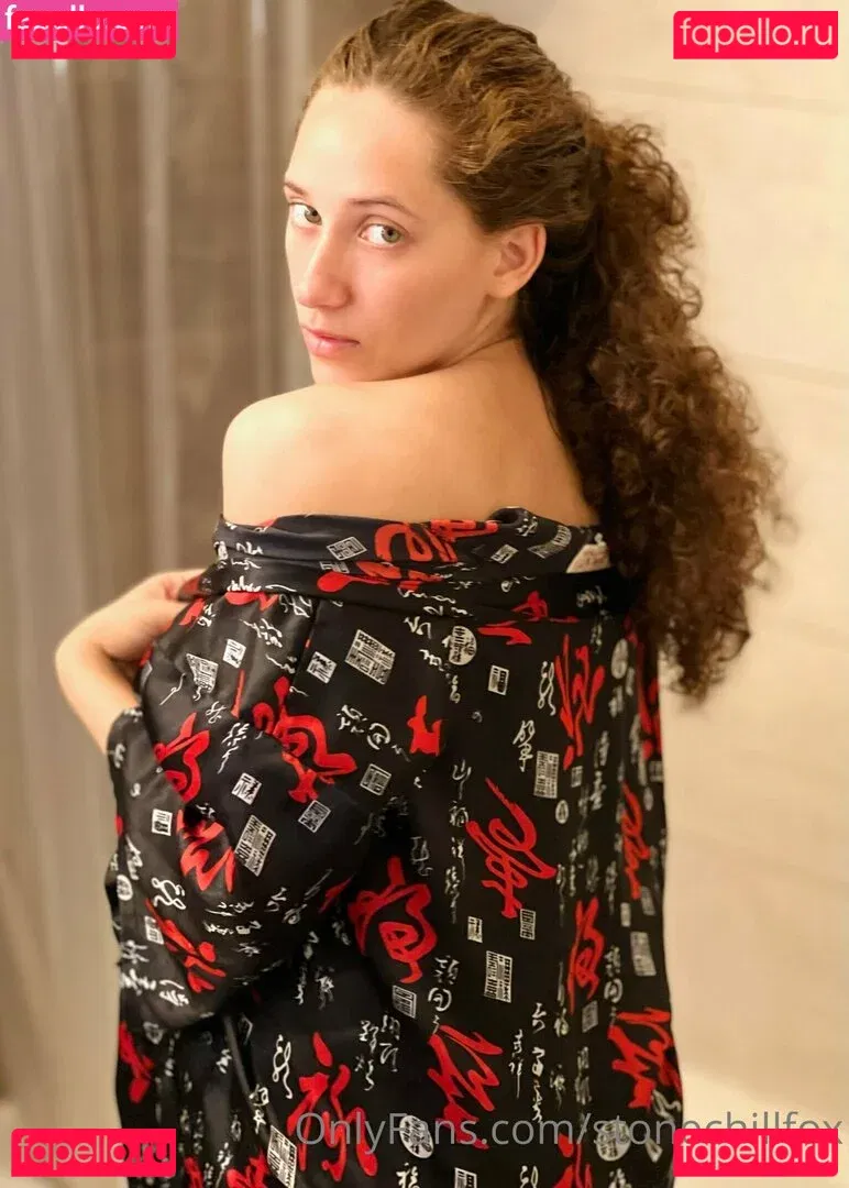 stonechillfox Onlyfans Photo Gallery 