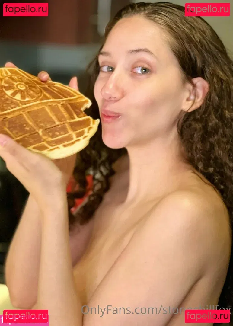 stonechillfox Onlyfans Photo Gallery 