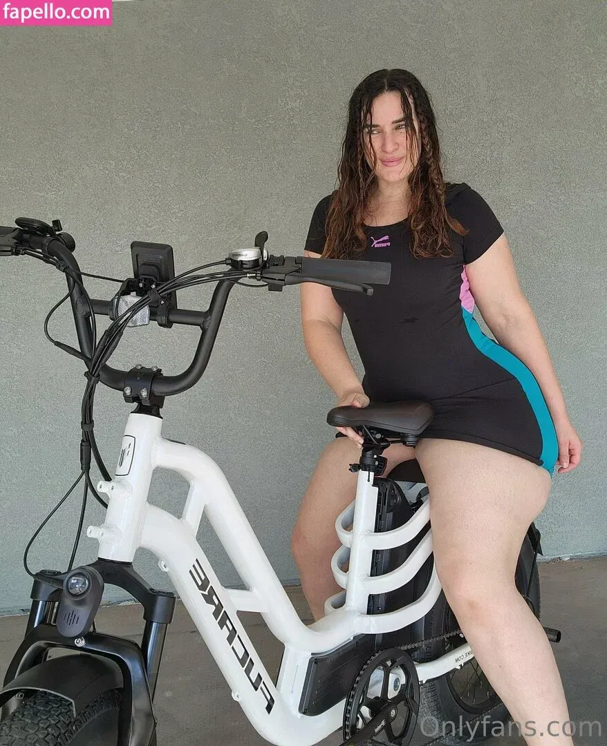 justgyp Onlyfans Photo Gallery 