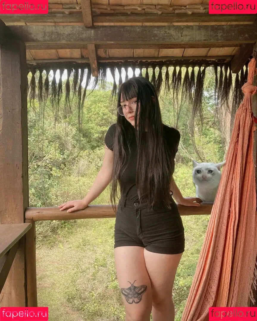 Anna Dreamy ASMR Onlyfans Photo Gallery 