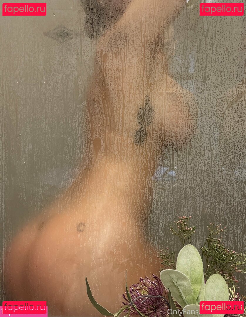 Renlouisebird Nude Onlyfans Photo 37