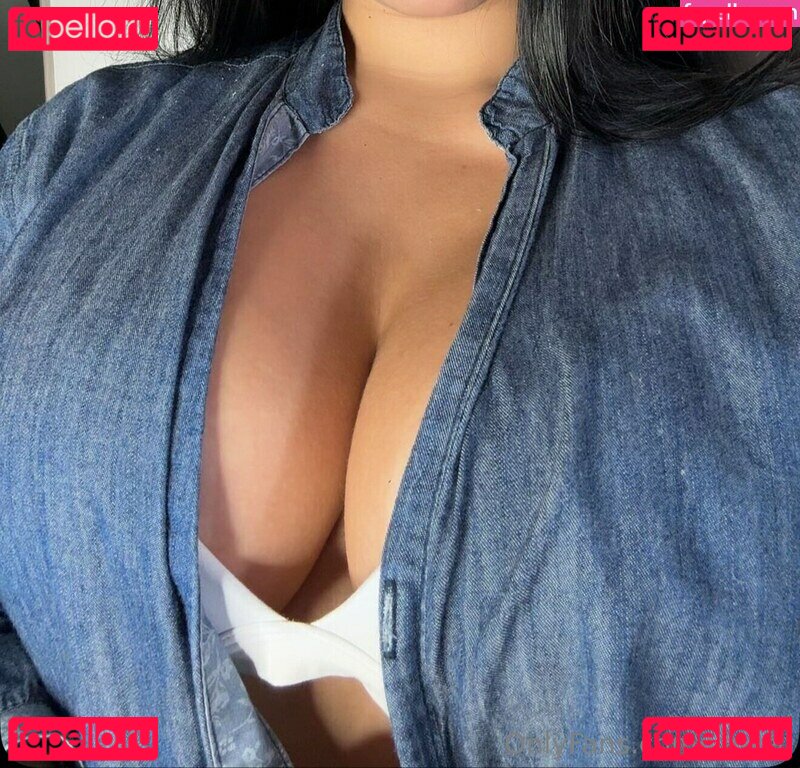 Liareal Nude Onlyfans Photo 3