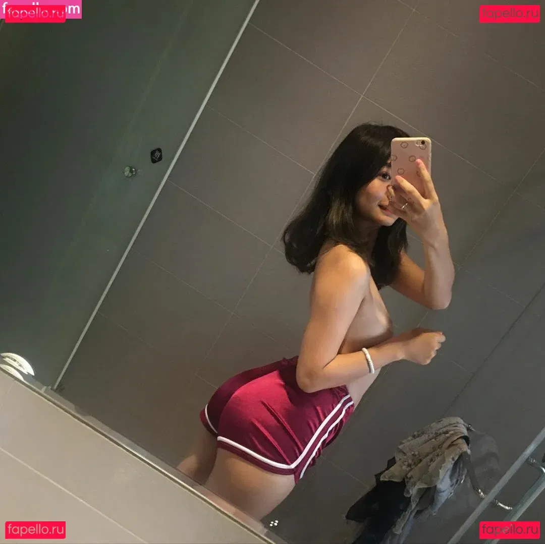 Hanyuyen Onlyfans Photo Gallery 