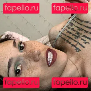 eeveebeesolo Onlyfans Photo Gallery 