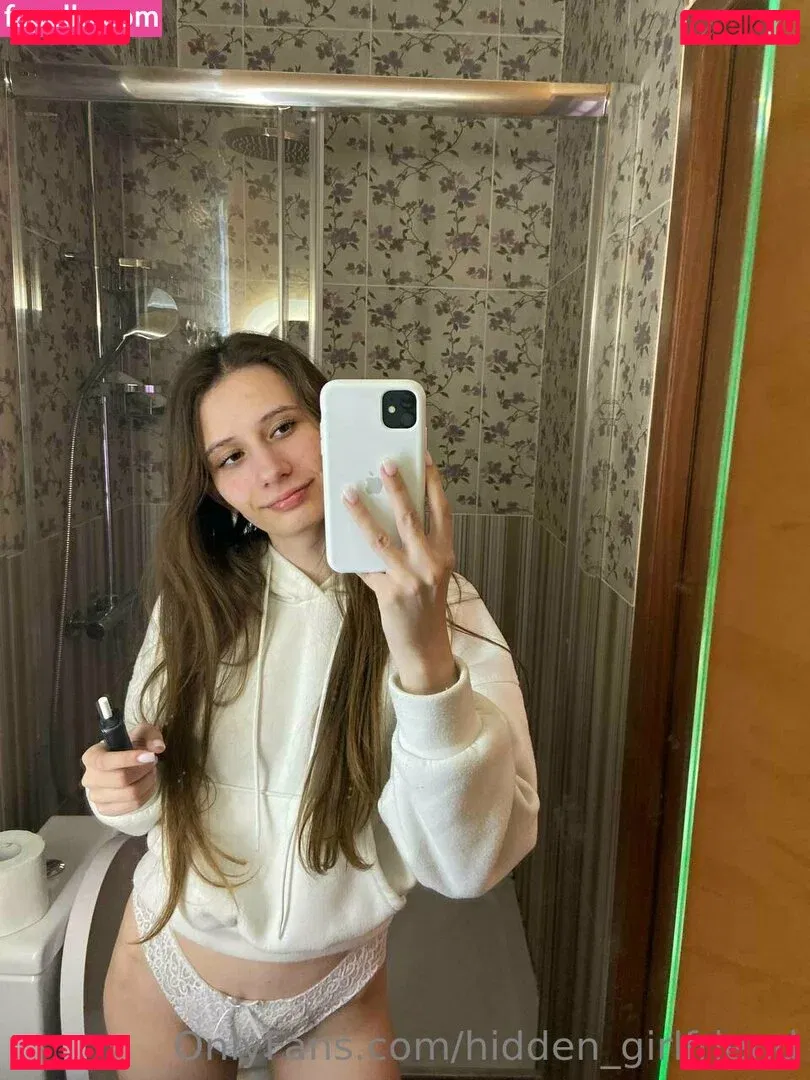 hidden_girlfriend Onlyfans Photo Gallery 