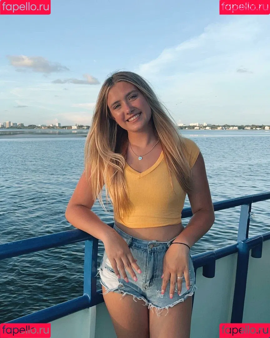 Ella Stewart Onlyfans Photo Gallery 