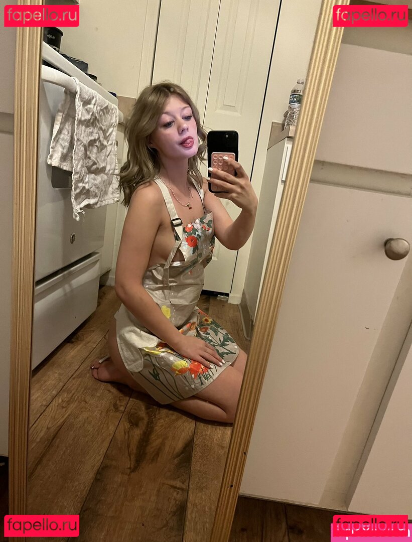 missclaralynn Nude Onlyfans Photo 12