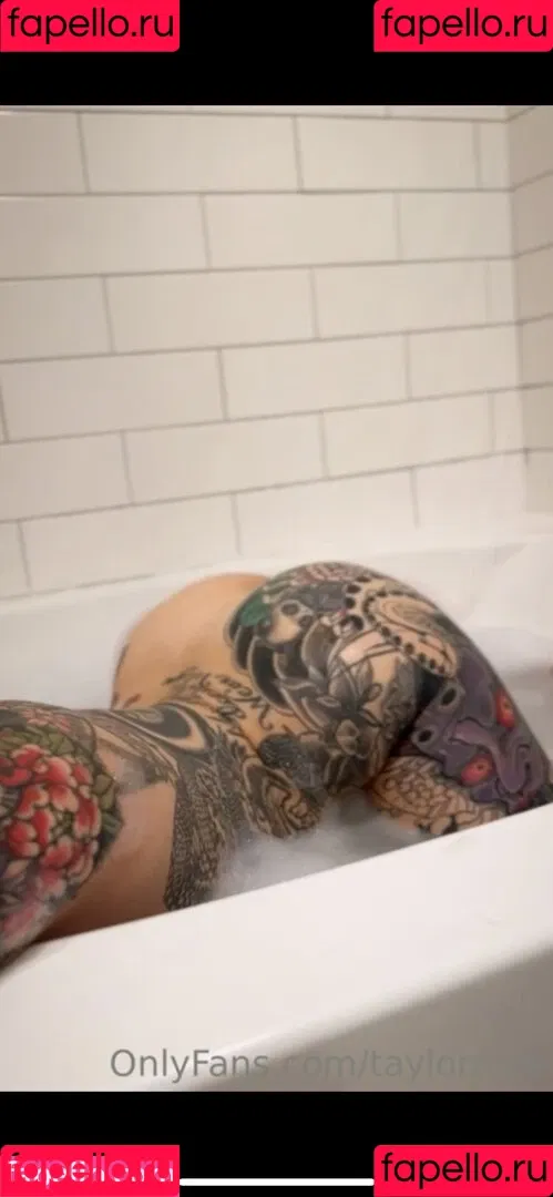 Taylor Roze Onlyfans Photo Gallery 