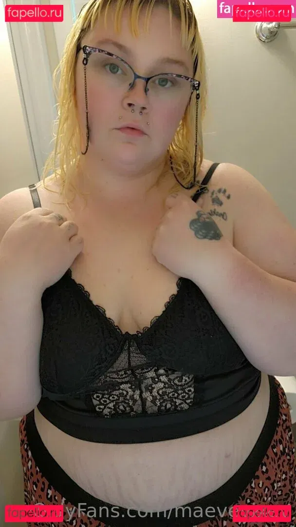 maevevixey Onlyfans Photo Gallery 