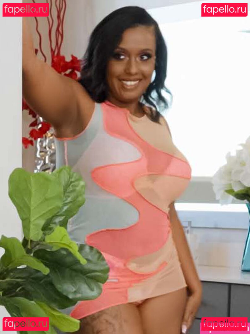 Imani Seduction Nude Onlyfans Photo 14