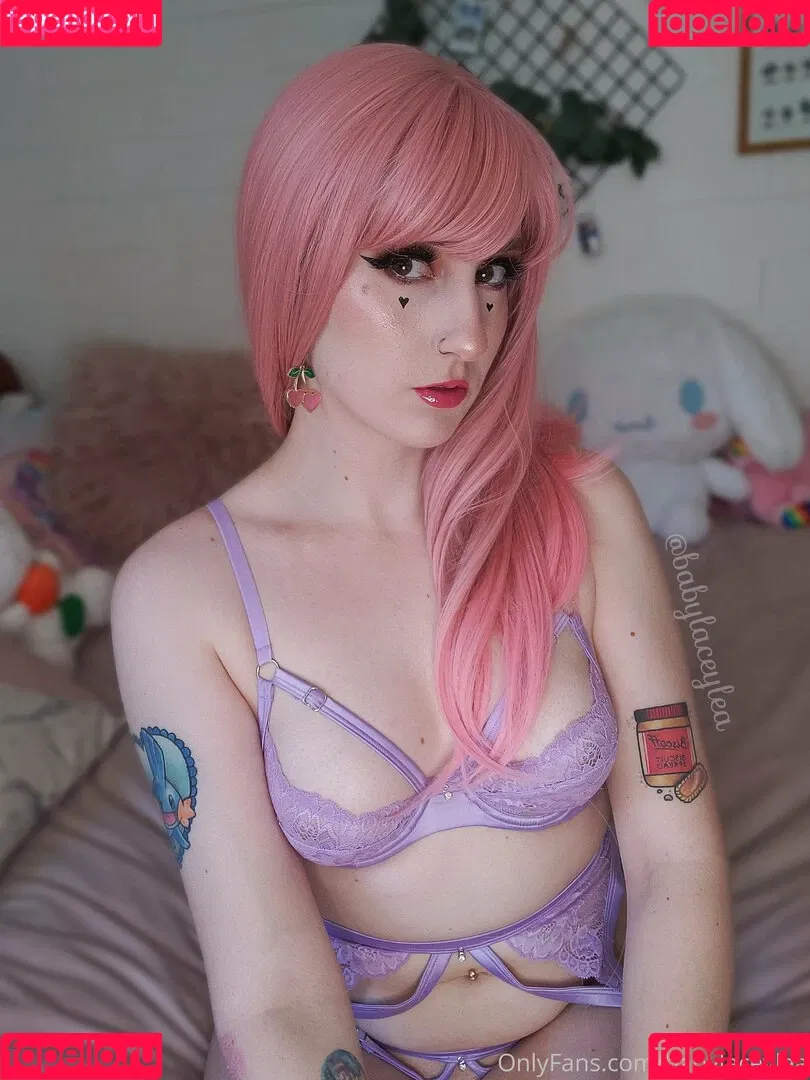 babylaceylea Onlyfans Photo Gallery 