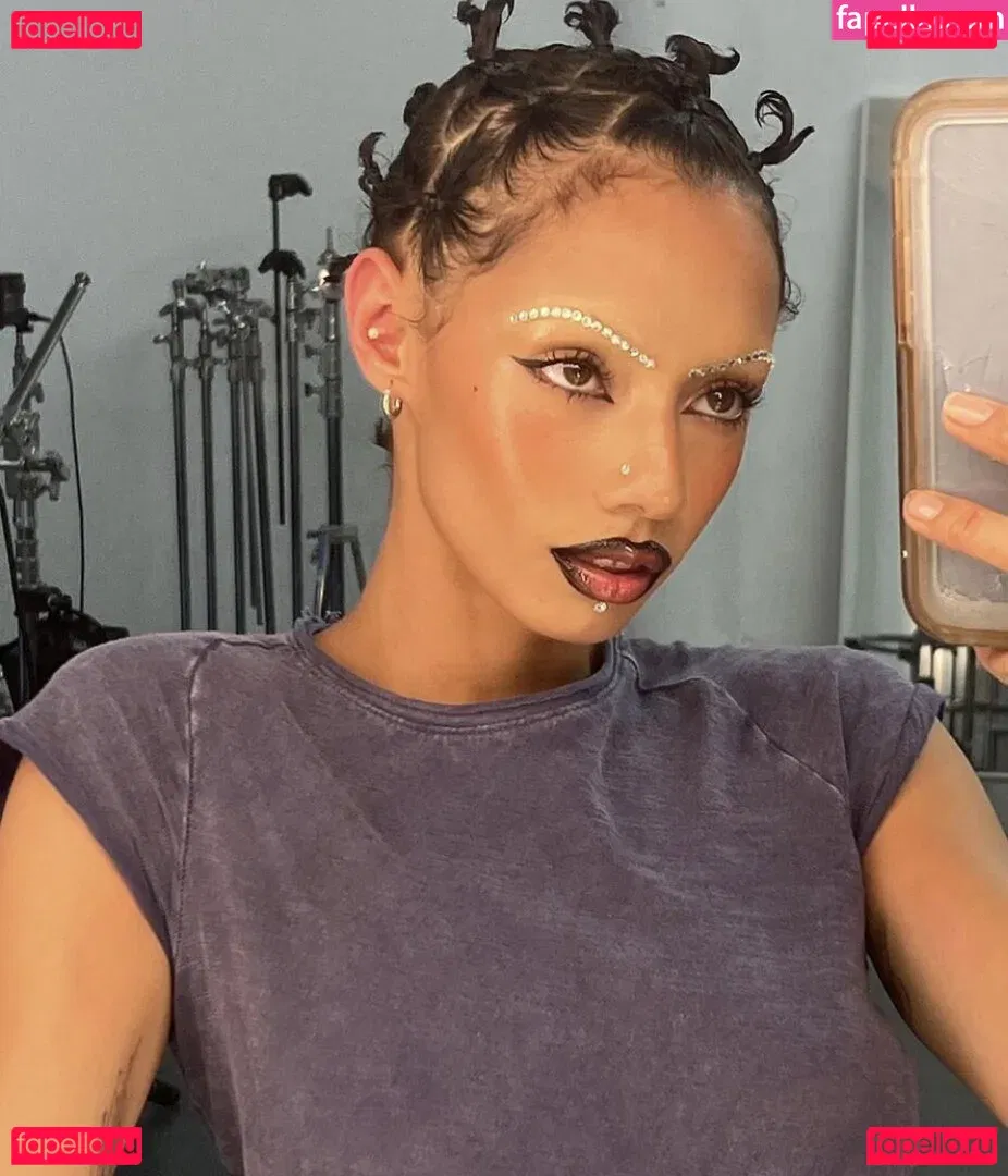 Jazelle Zanaughtti Onlyfans Photo Gallery 