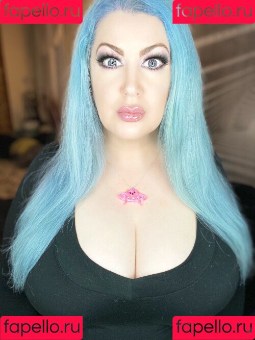 Goddess Zenova Onlyfans Photo Gallery 