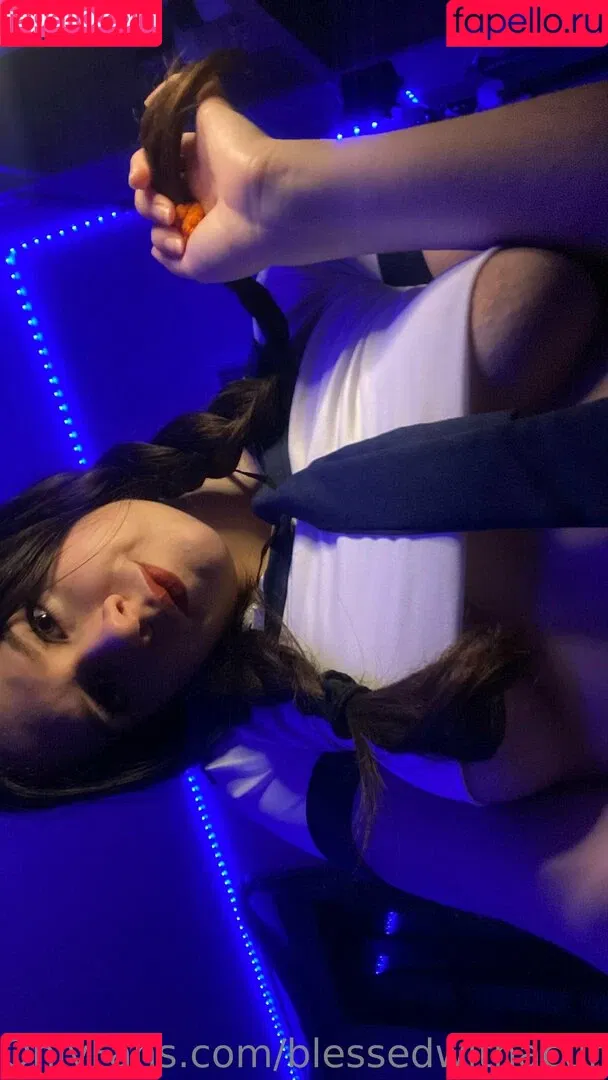 blessedwithacursex Onlyfans Photo Gallery 
