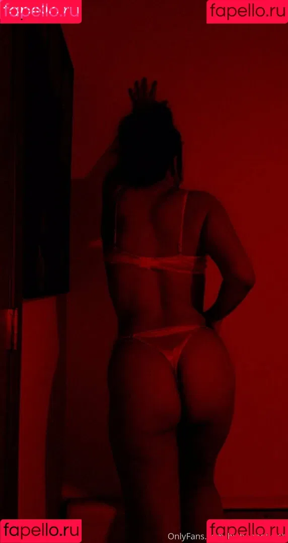 bigbooootyash Onlyfans Photo Gallery 
