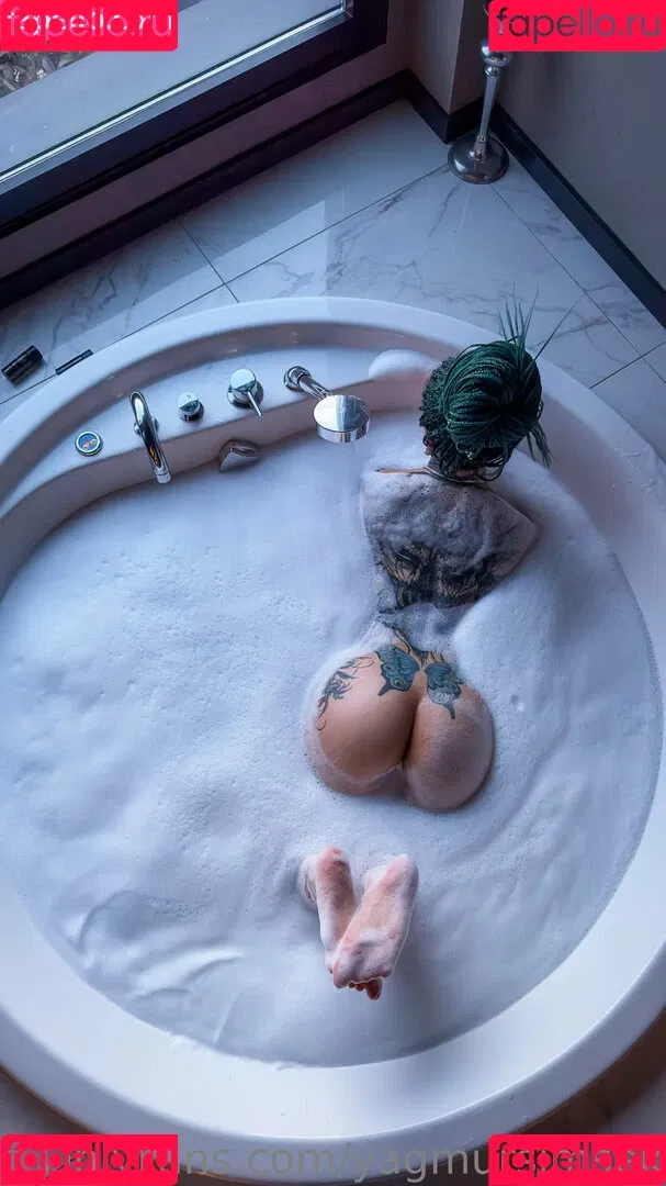 yagmursimsek Onlyfans Photo Gallery 