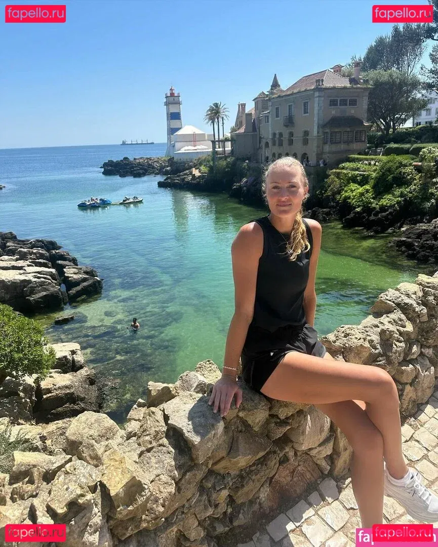 Kristina Mladenovic Onlyfans Photo Gallery 