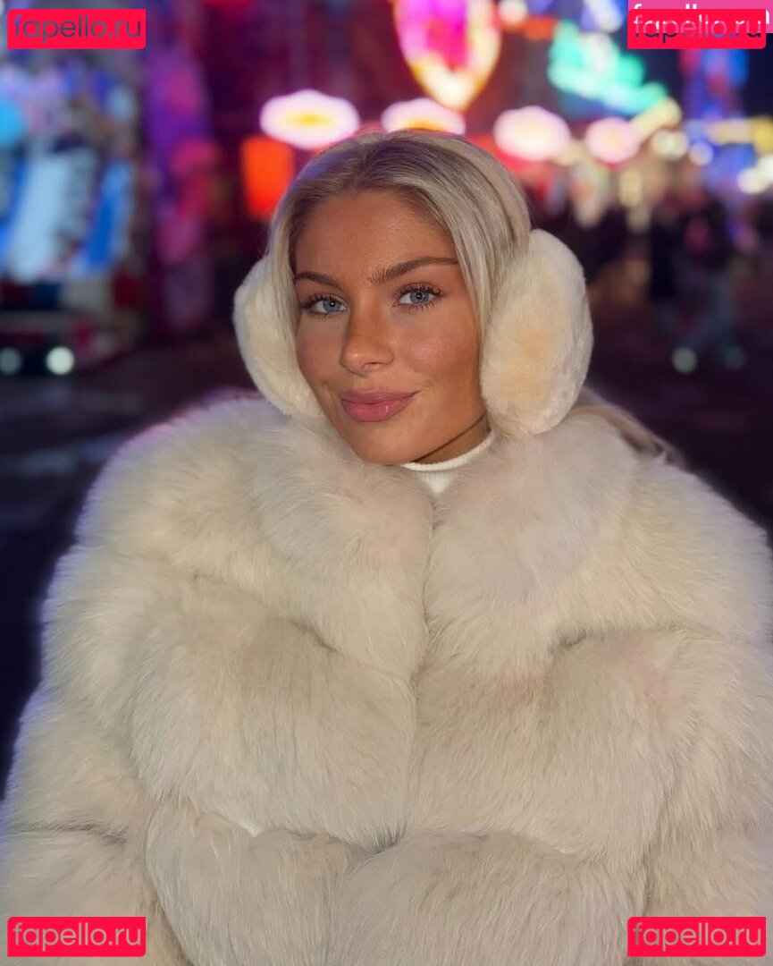 mollymercedes Nude Onlyfans Photo 16