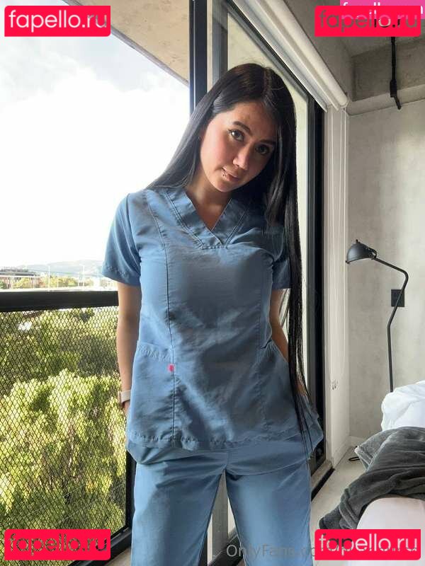 Nurse Pilar Nude Onlyfans Photo 15