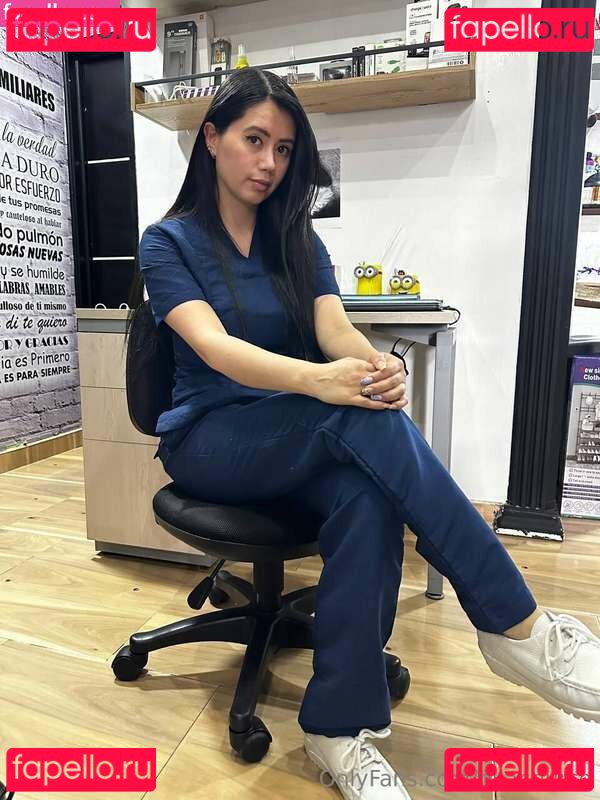 Nurse Pilar Nude Onlyfans Photo 7