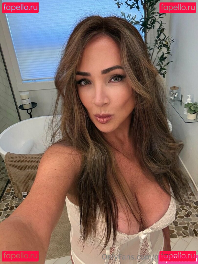 momofblair Nude Onlyfans Photo 5