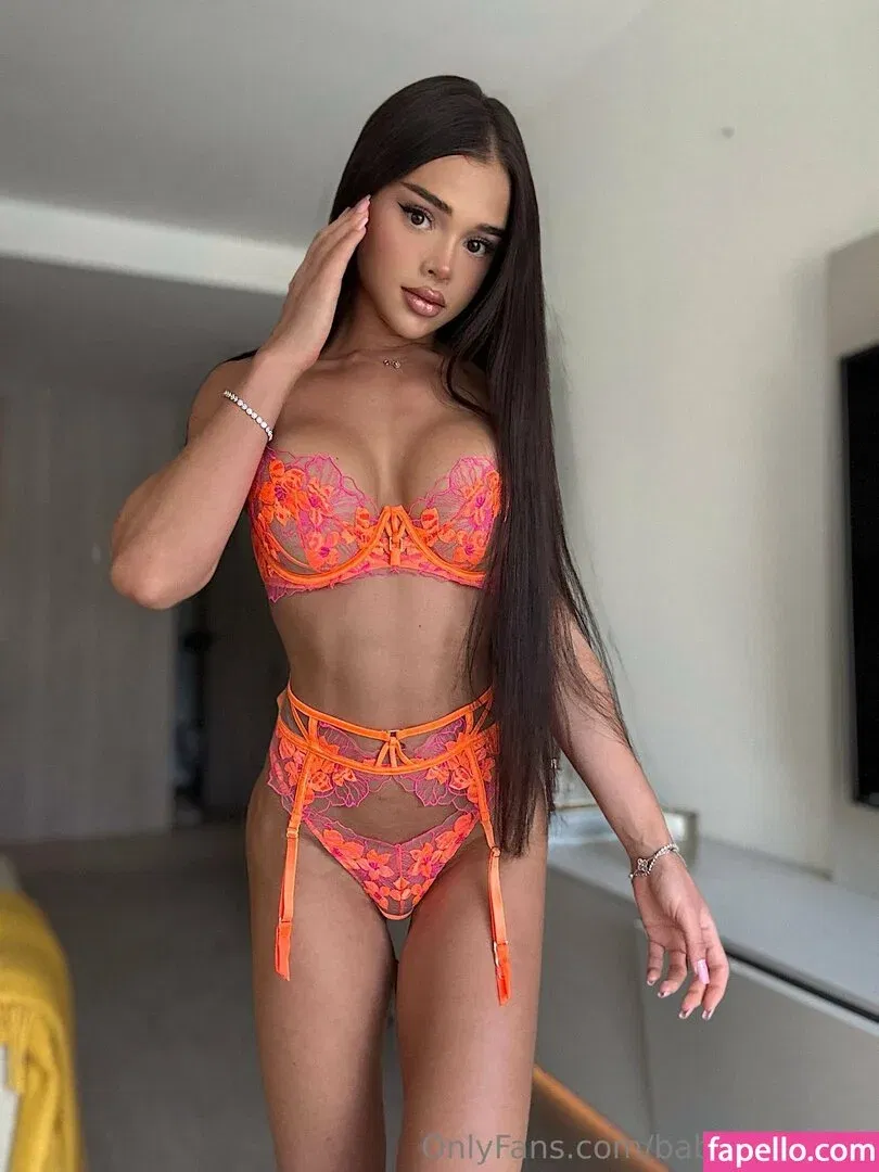 babybelladiaz Onlyfans Photo Gallery 