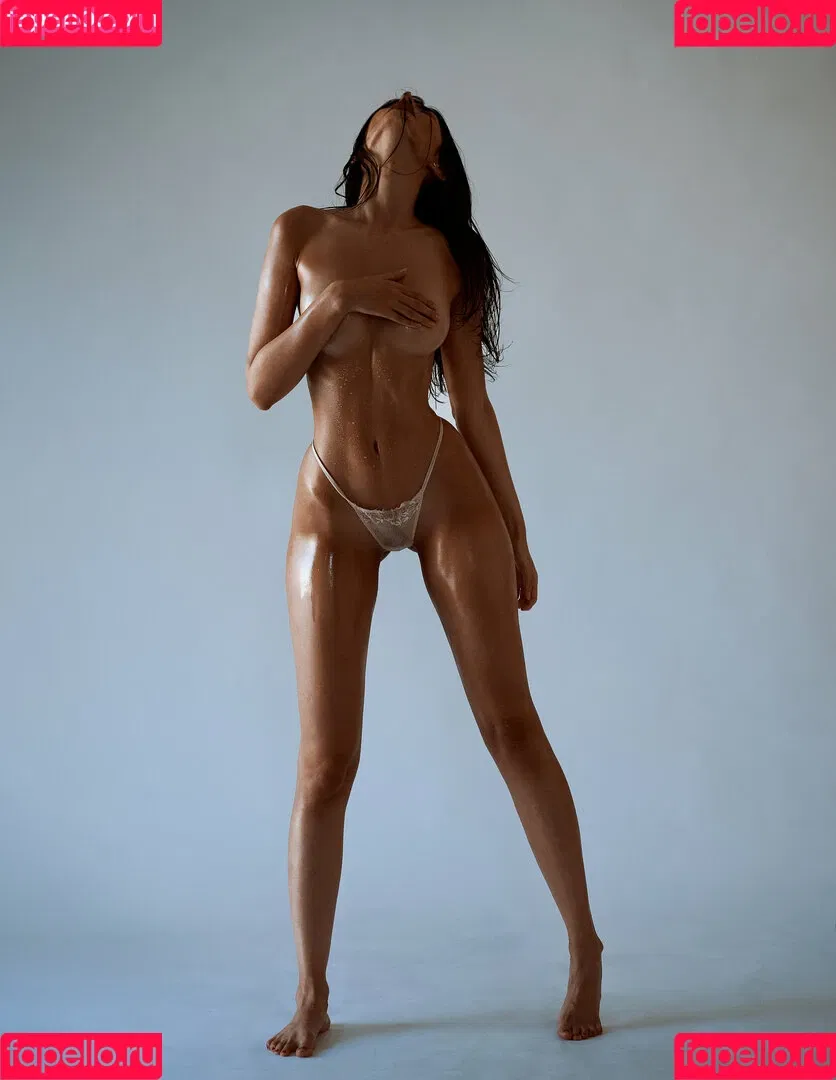 YealCA Onlyfans Photo Gallery 
